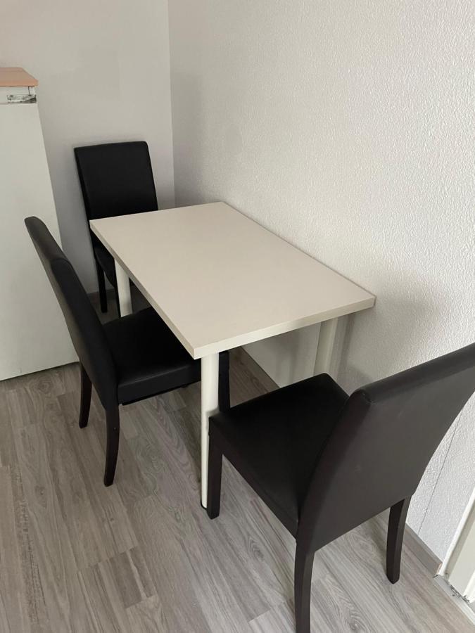 Monteurwohnungen Zentral Lll